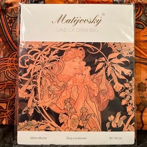 Unique Alphons Mucha Throw Pillow Case